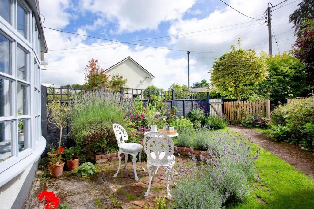 Orchard Cottage Sidmouth Exterior foto